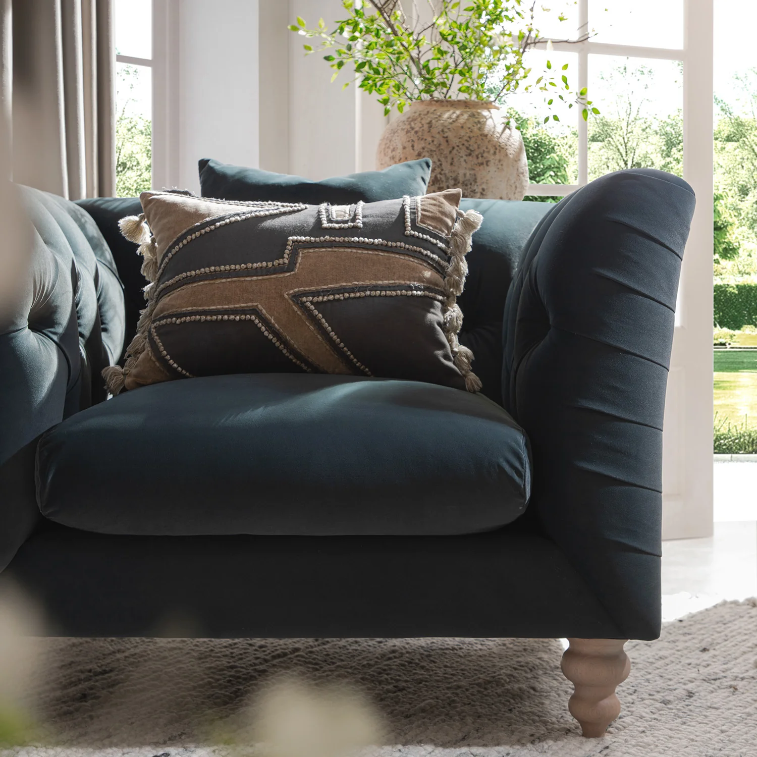 Ashby Chesterfield Armchair, Aegean Blue Velvet - Image 4