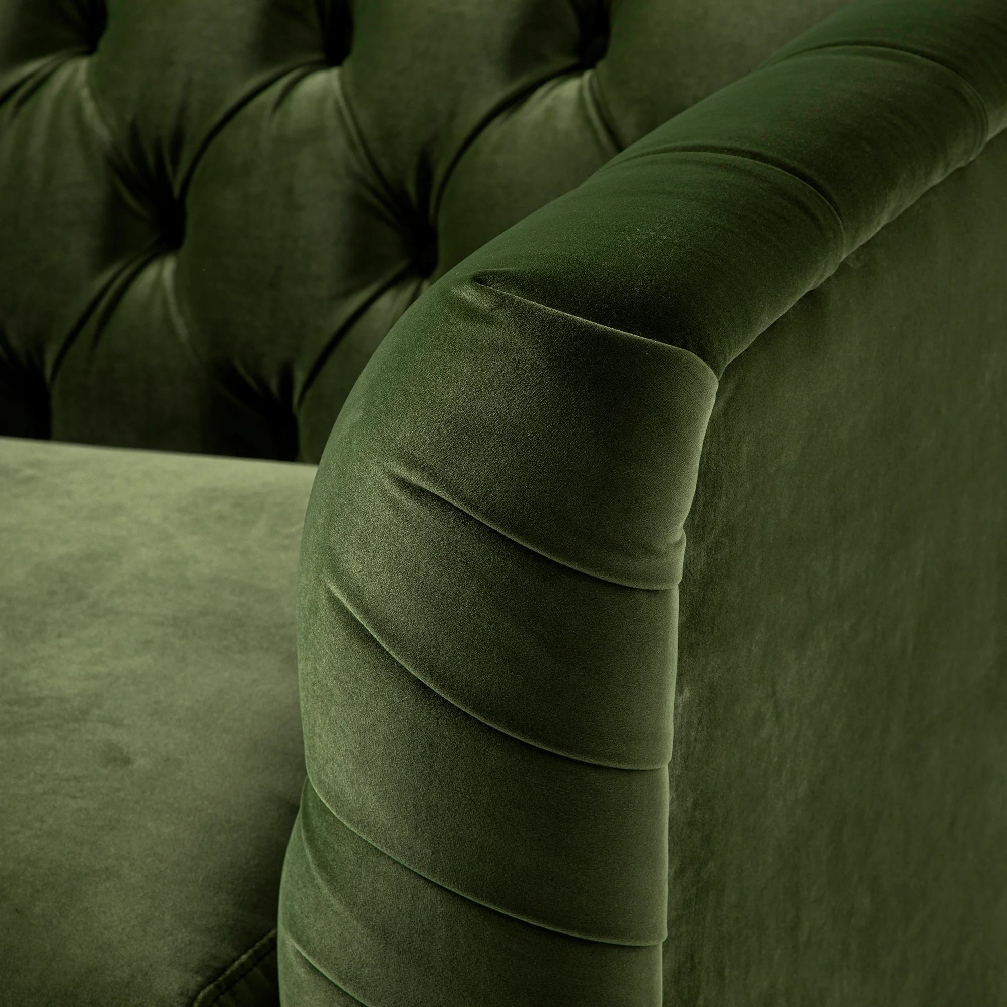 Ashby Chesterfield Armchair, Fern Green Velvet - Image 15