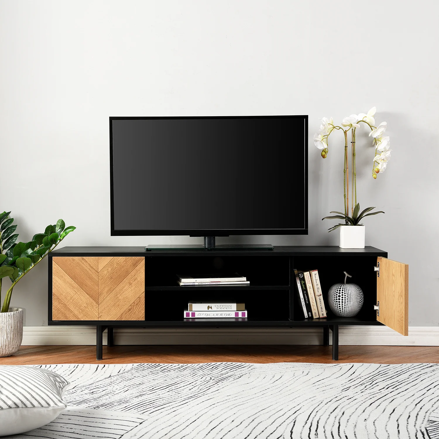Brooklyn 140cm Wide TV Unit - Image 3