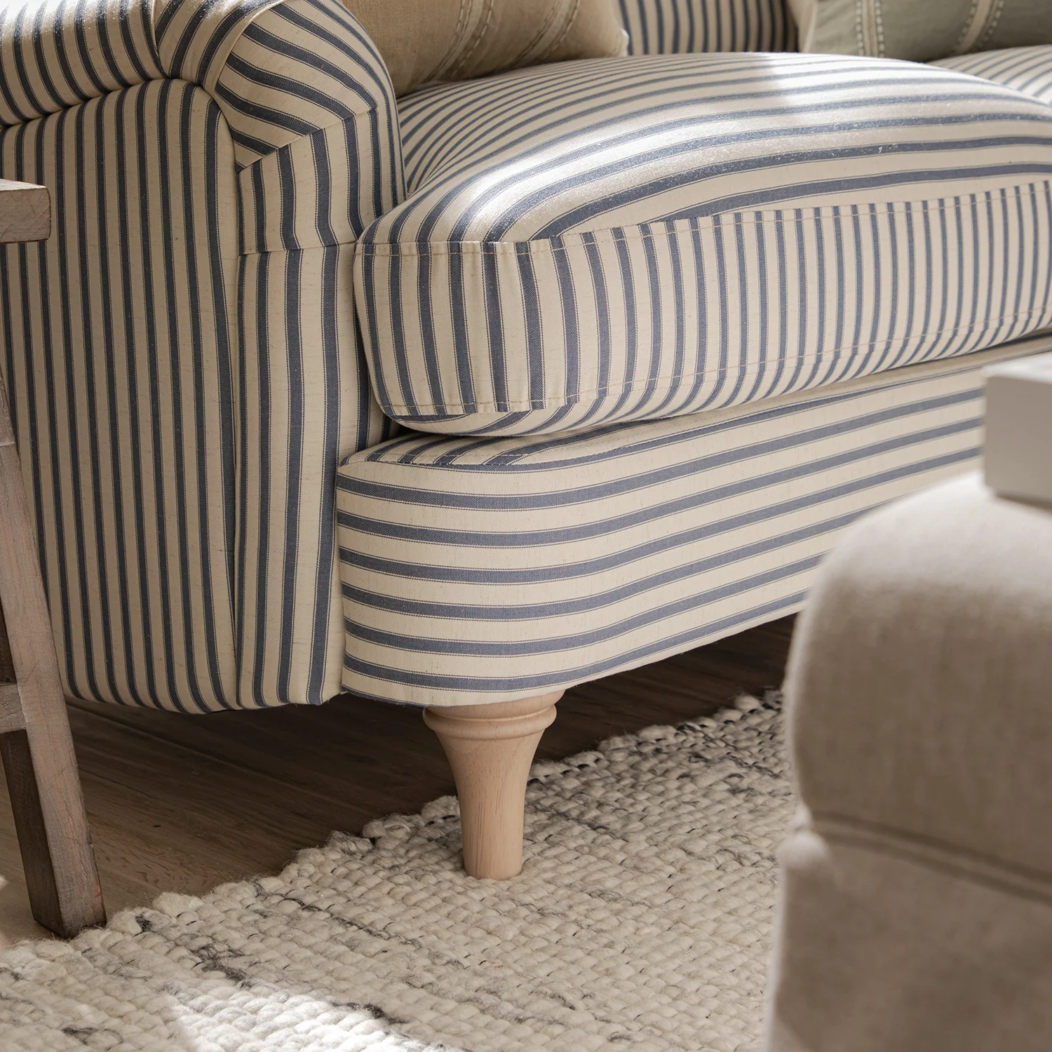 Daphnis Blue Striped Linen Blend Sofa, 2-Seater - Image 5