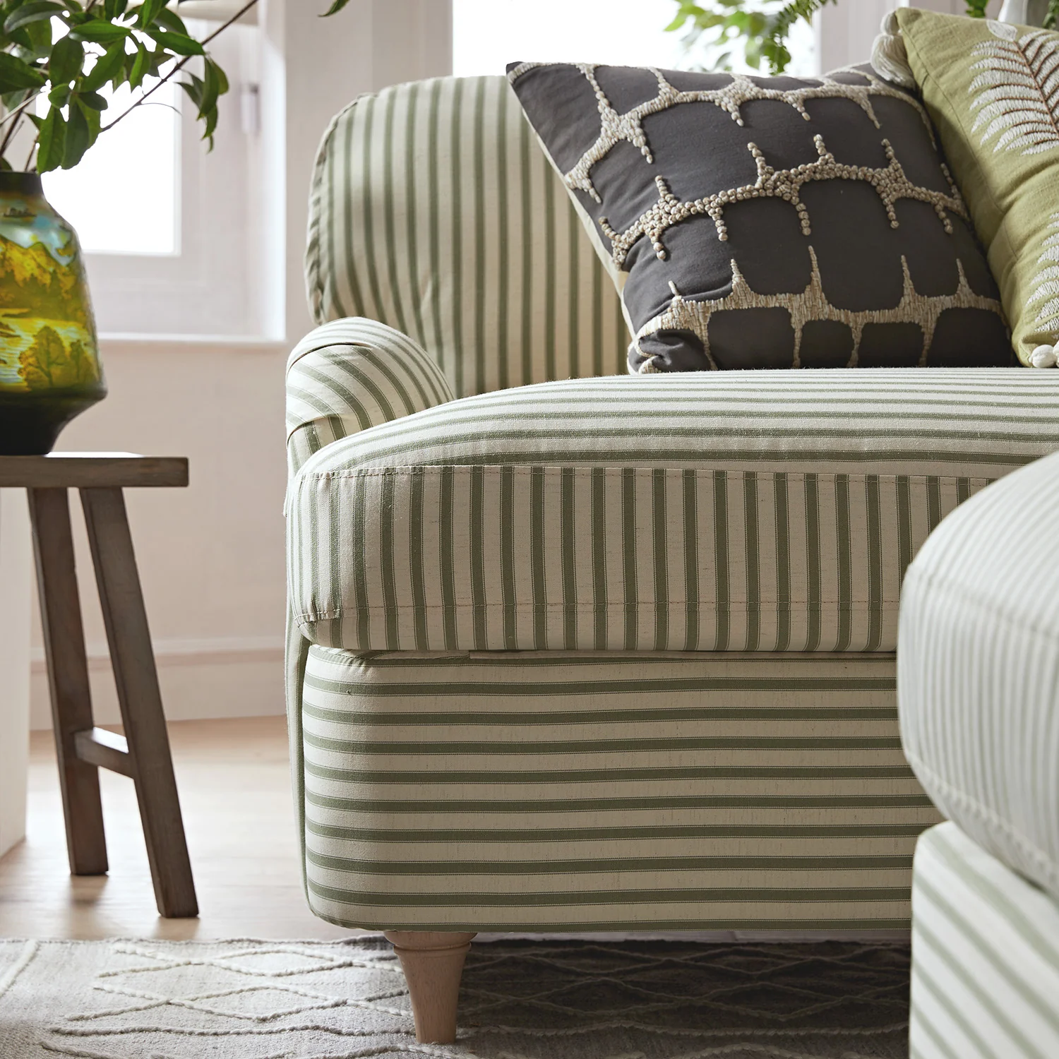 Daphnis Green Striped Linen Blend Sofa Bed, Large 3-Seater - Image 10