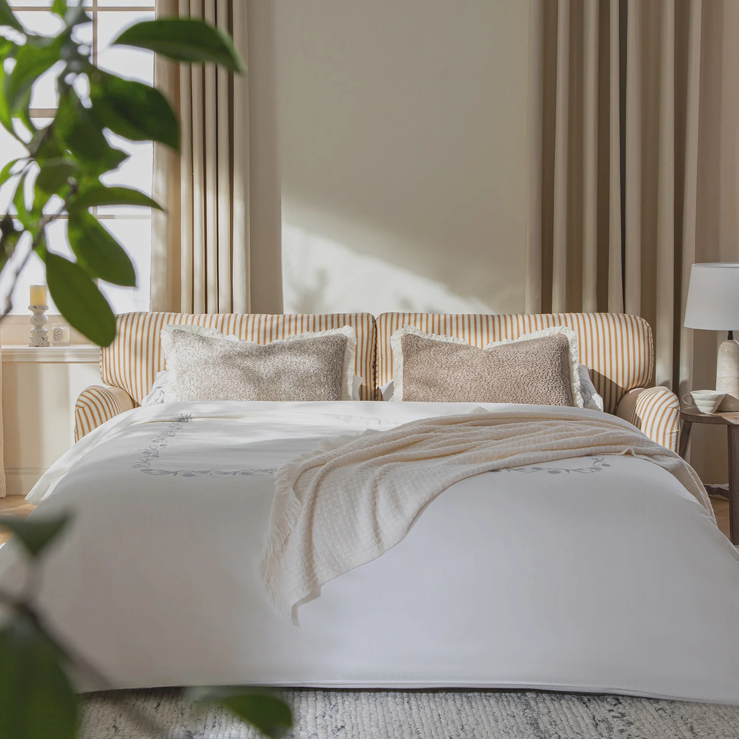 Daphnis Ochre Striped Linen Blend Sofa Bed, Large 3-Seater - Image 4