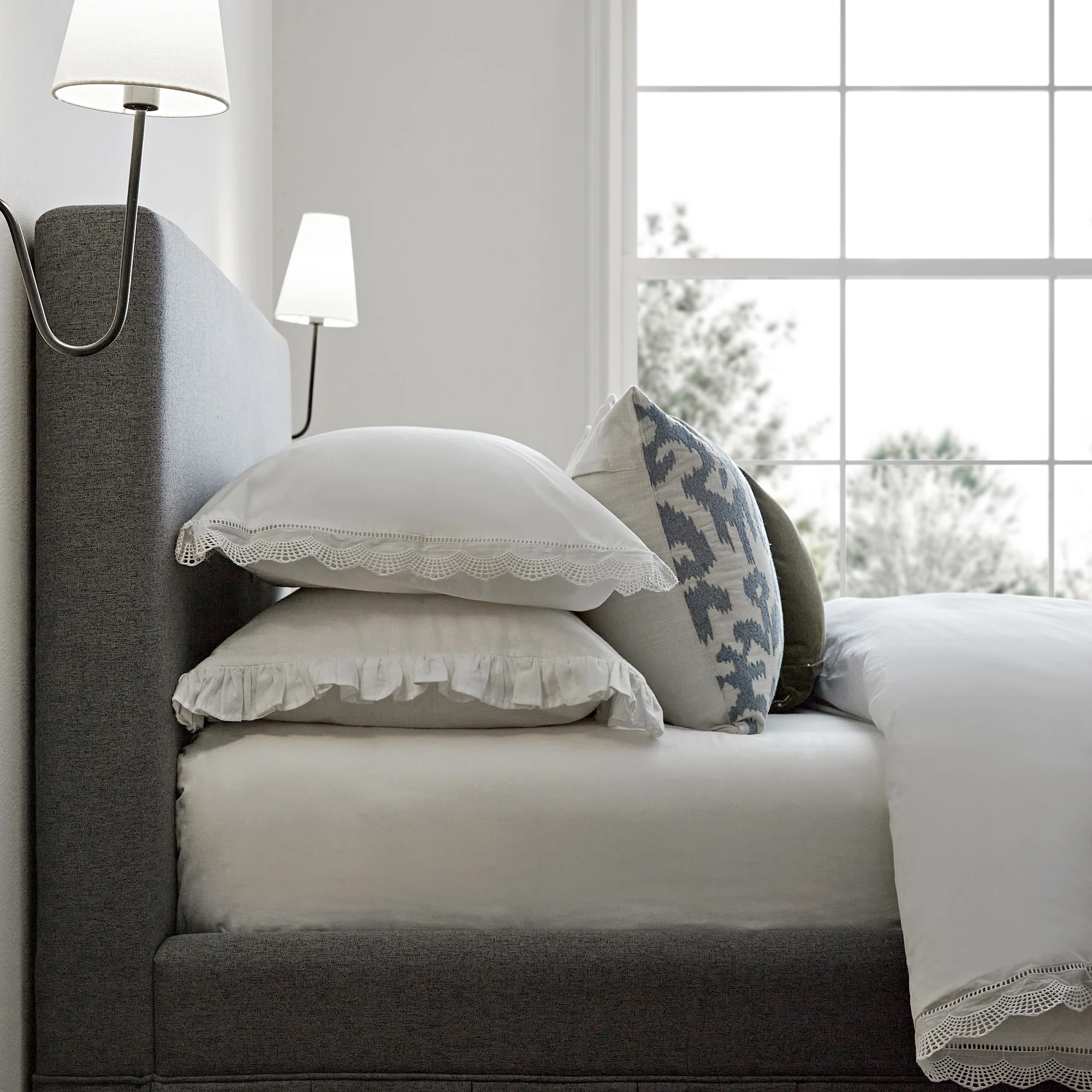 Egerton Box-Pleat Ottoman Storage Bed, Charcoal Brushed Fabric - Image 5