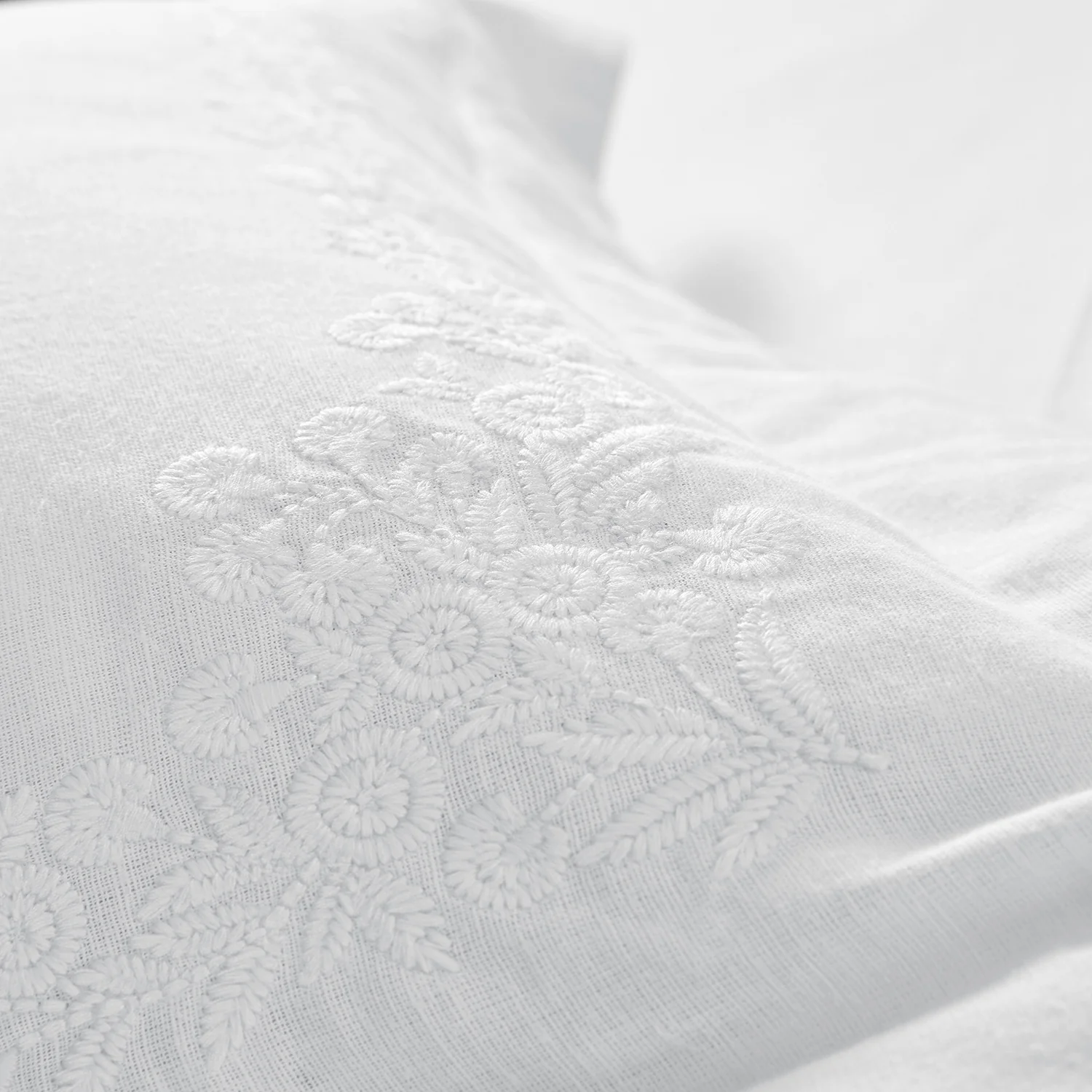 Esmeralda White Floral Embroidered Linen Blend Duvet Set - Image 10
