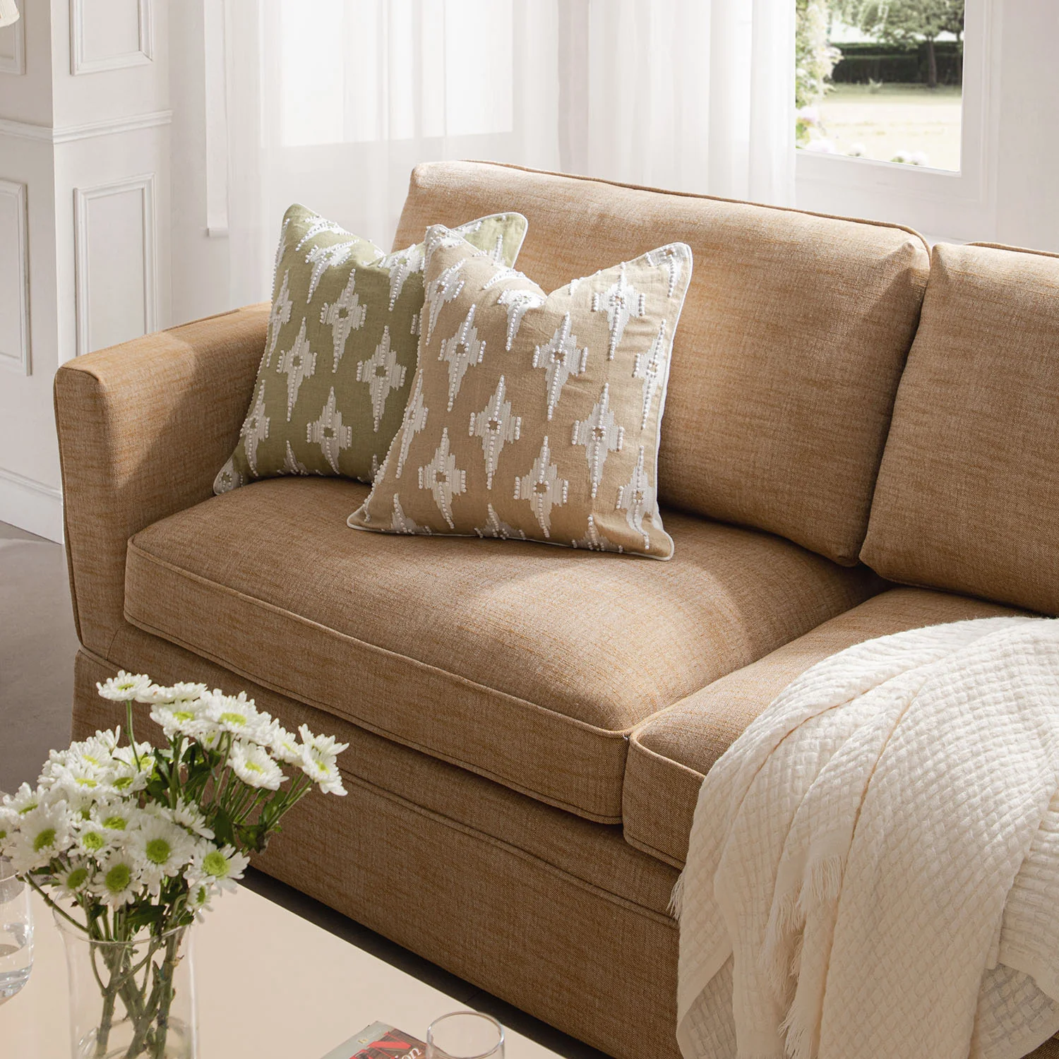 Fitz Skirted Large 3-Seater Sofa, Apricot Linen Blend - Image 4