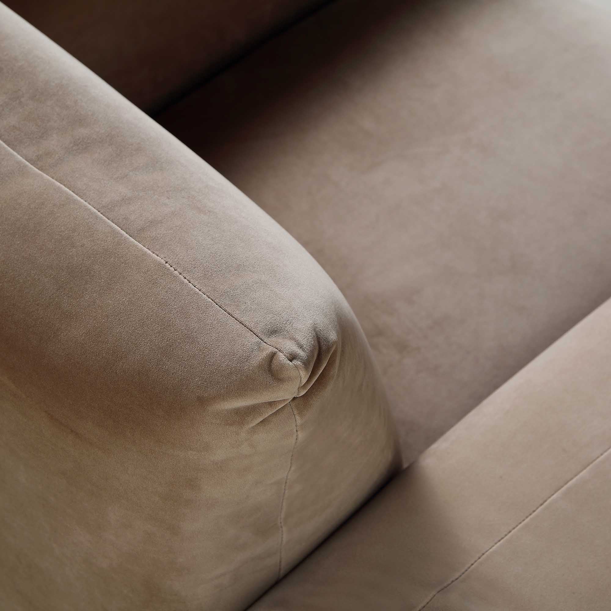 Gianni Armchair, Mink Velvet - Image 13