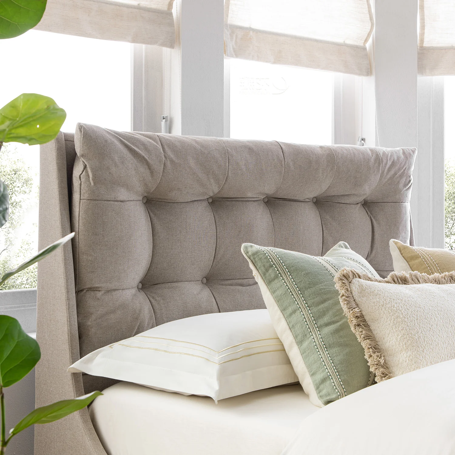 Hadley Stone Fabric Ottoman TV Bed - Image 7