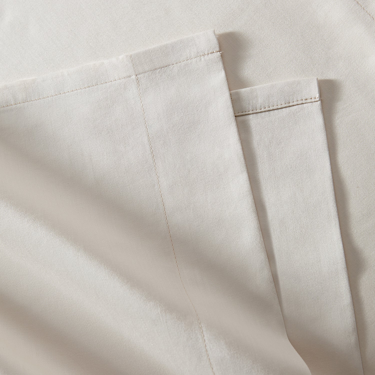 Hotel Collection 600 Thread Count Cotton Sateen Flat Sheet - Ivory - Image 3