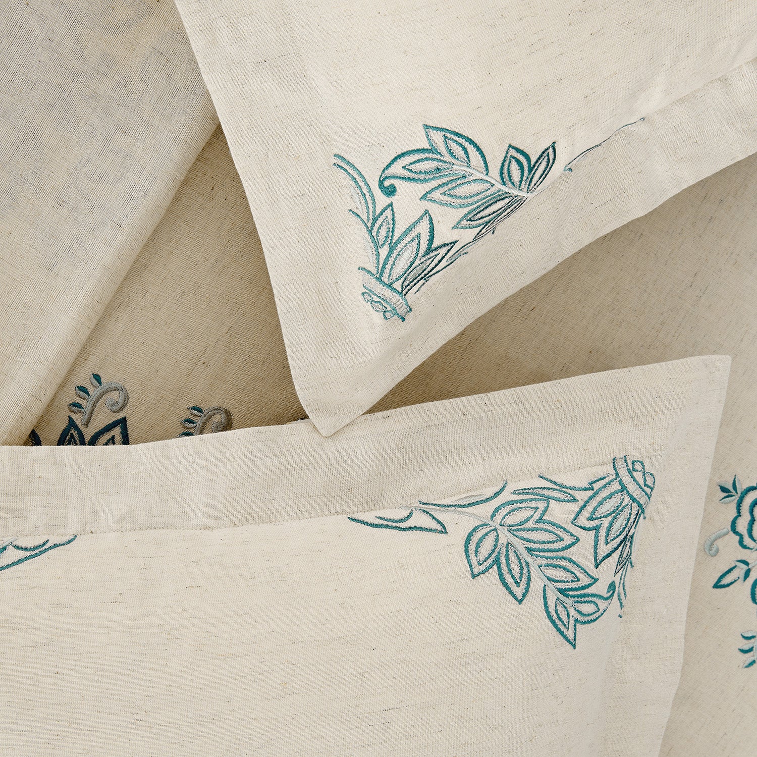 Isadora Teal Damask Embroidered Linen Blend Duvet Set - Image 4