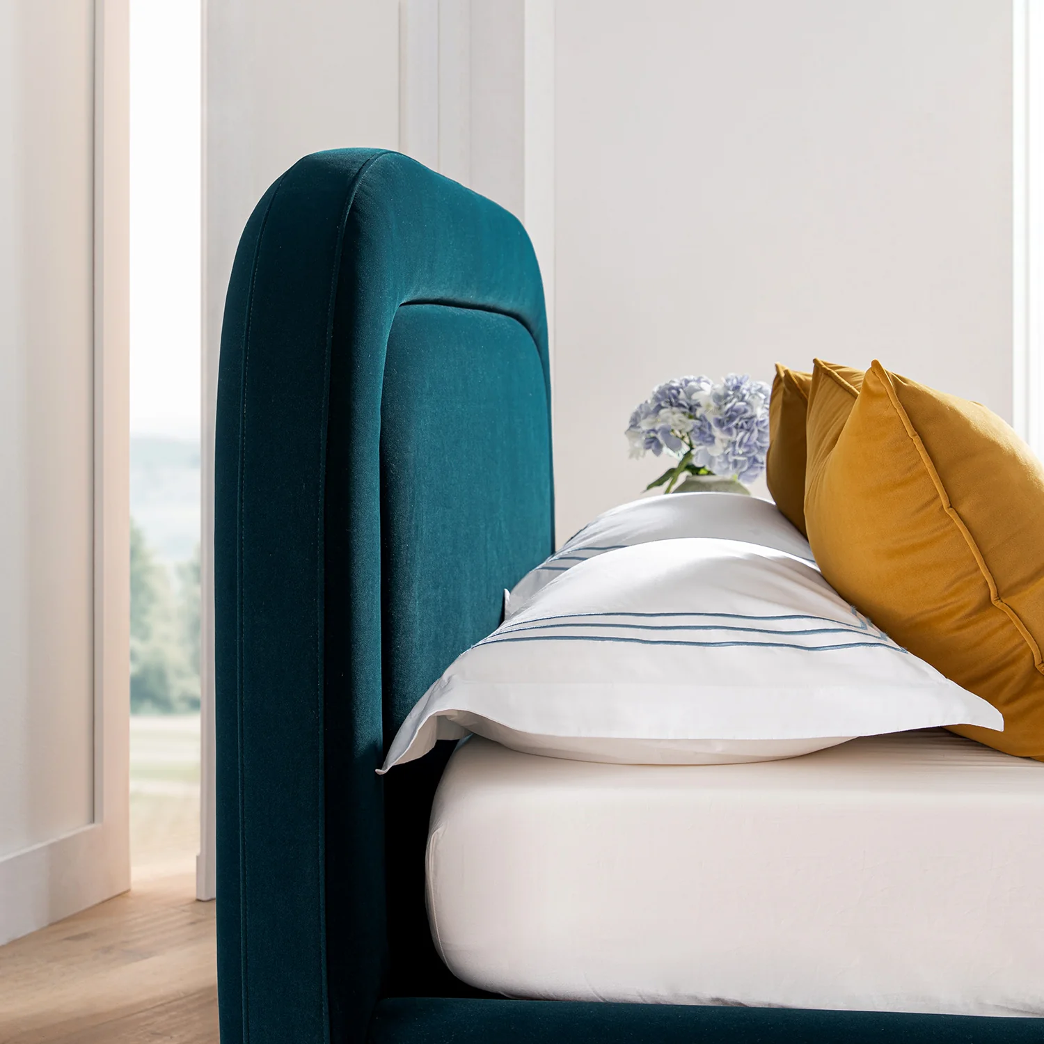 Luella Upholstered Wooden Plinth Base Storage Bed, Teal Velvet - Image 5