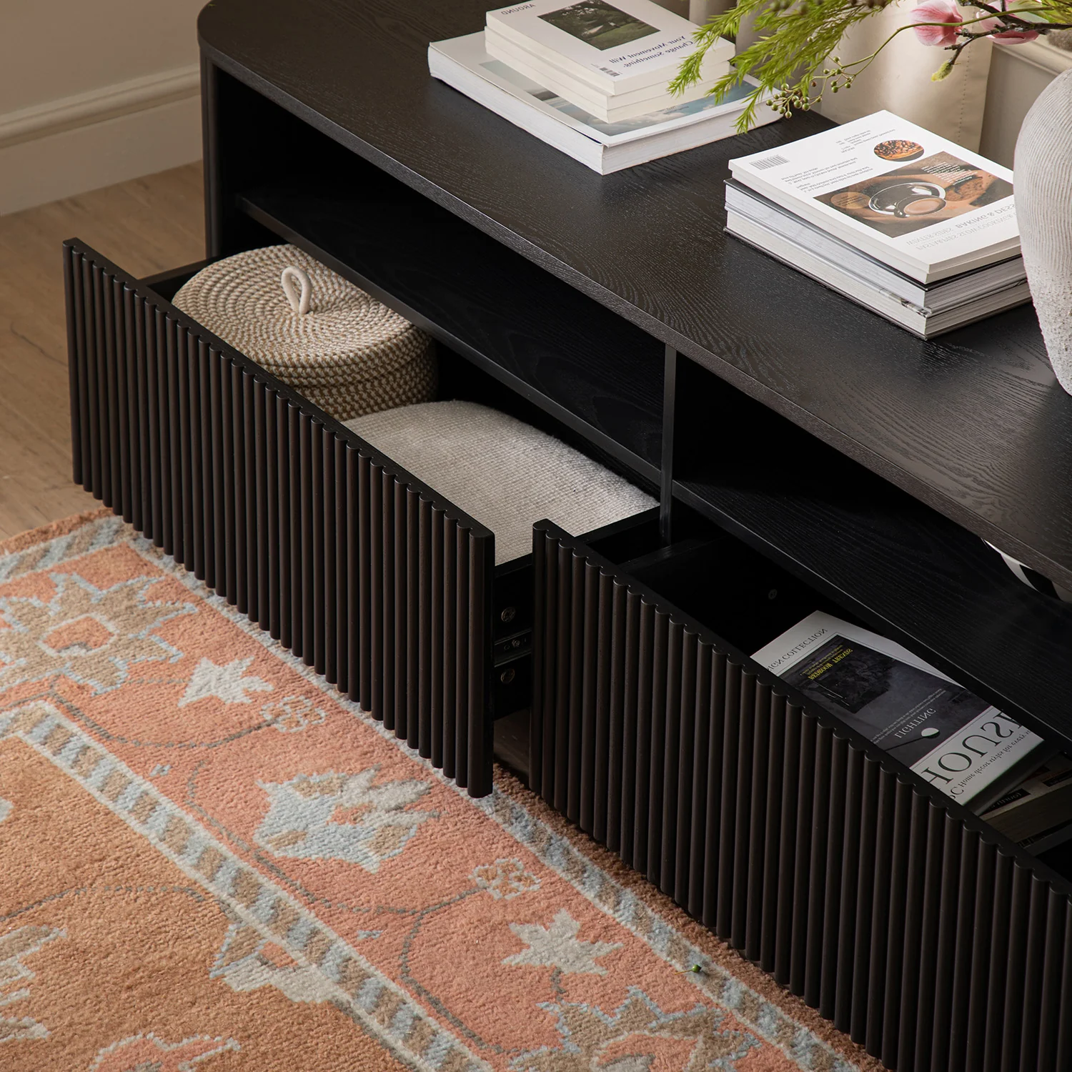 Maru 162cm TV Unit with Drawers, Black - Image 4