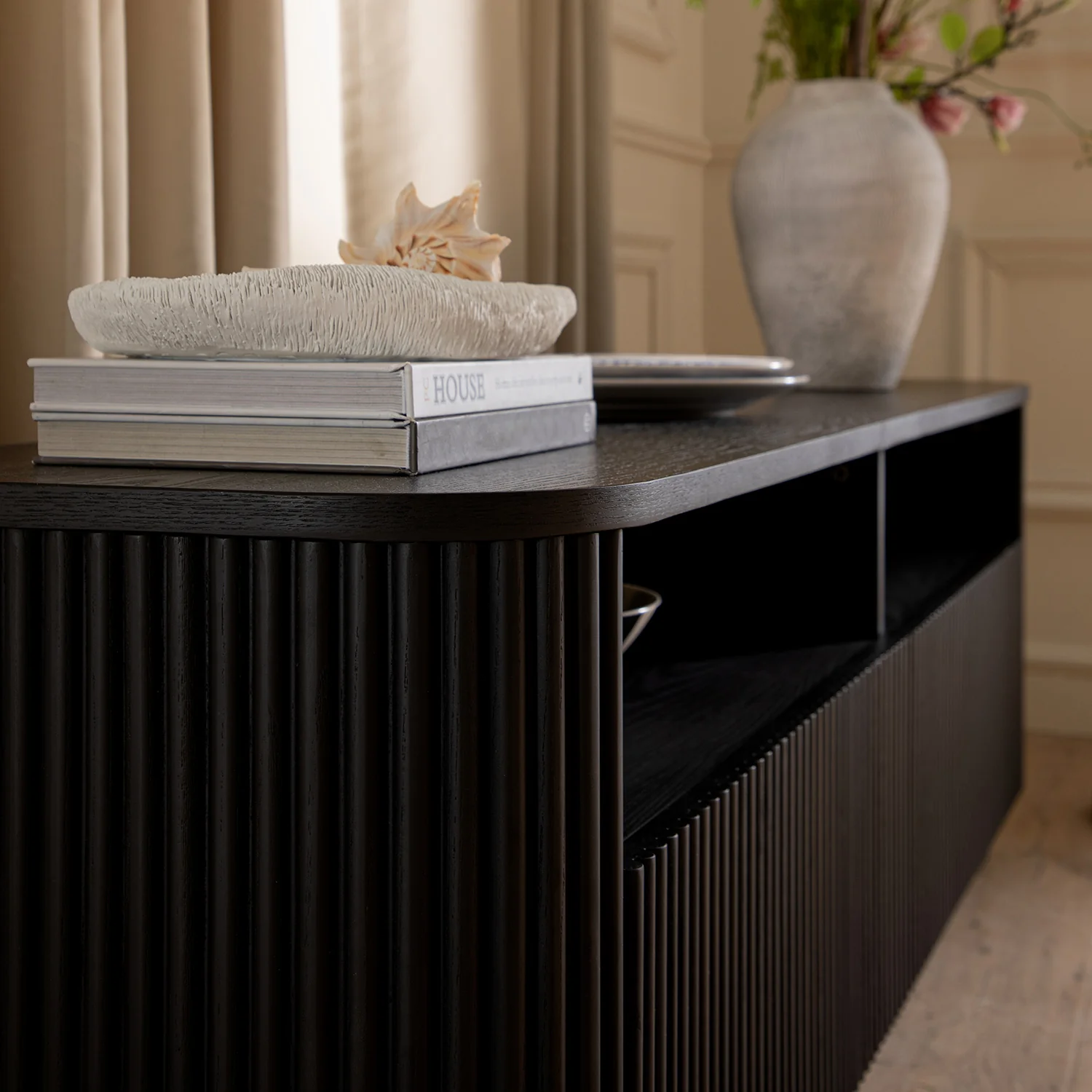 Maru 162cm TV Unit with Drawers, Black - Image 6