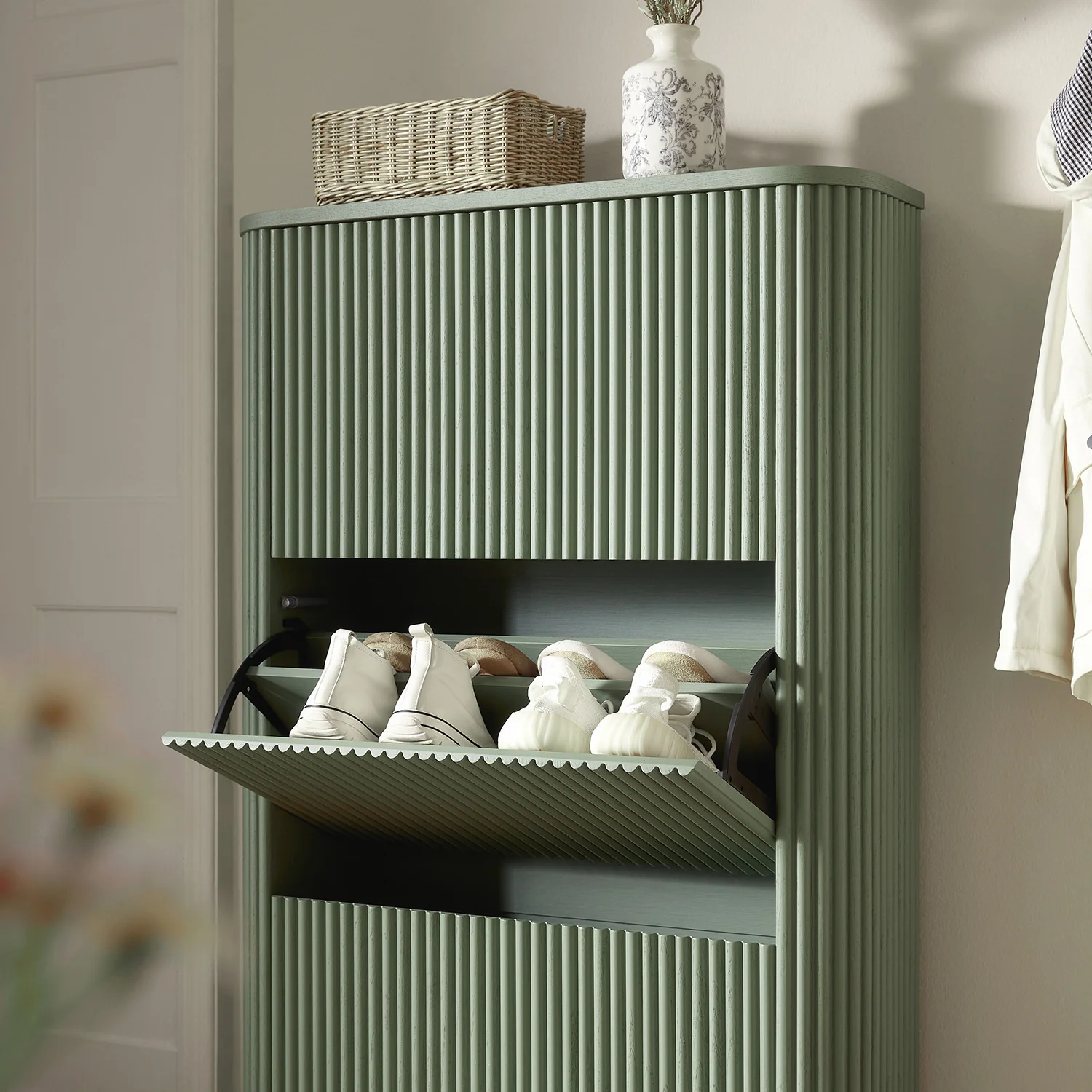 Maru 3-Door Shoe Storage Cabinet, Sage Green - Image 4