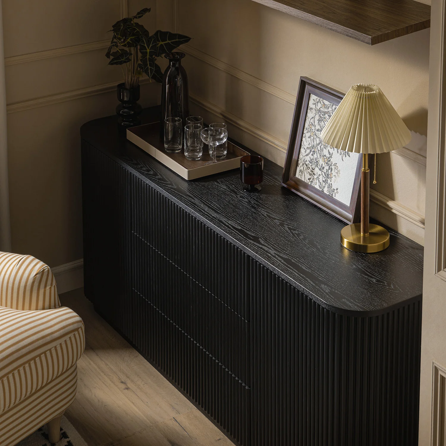 Maru Large 2-Door Sideboard with Drawers, Black - Image 5