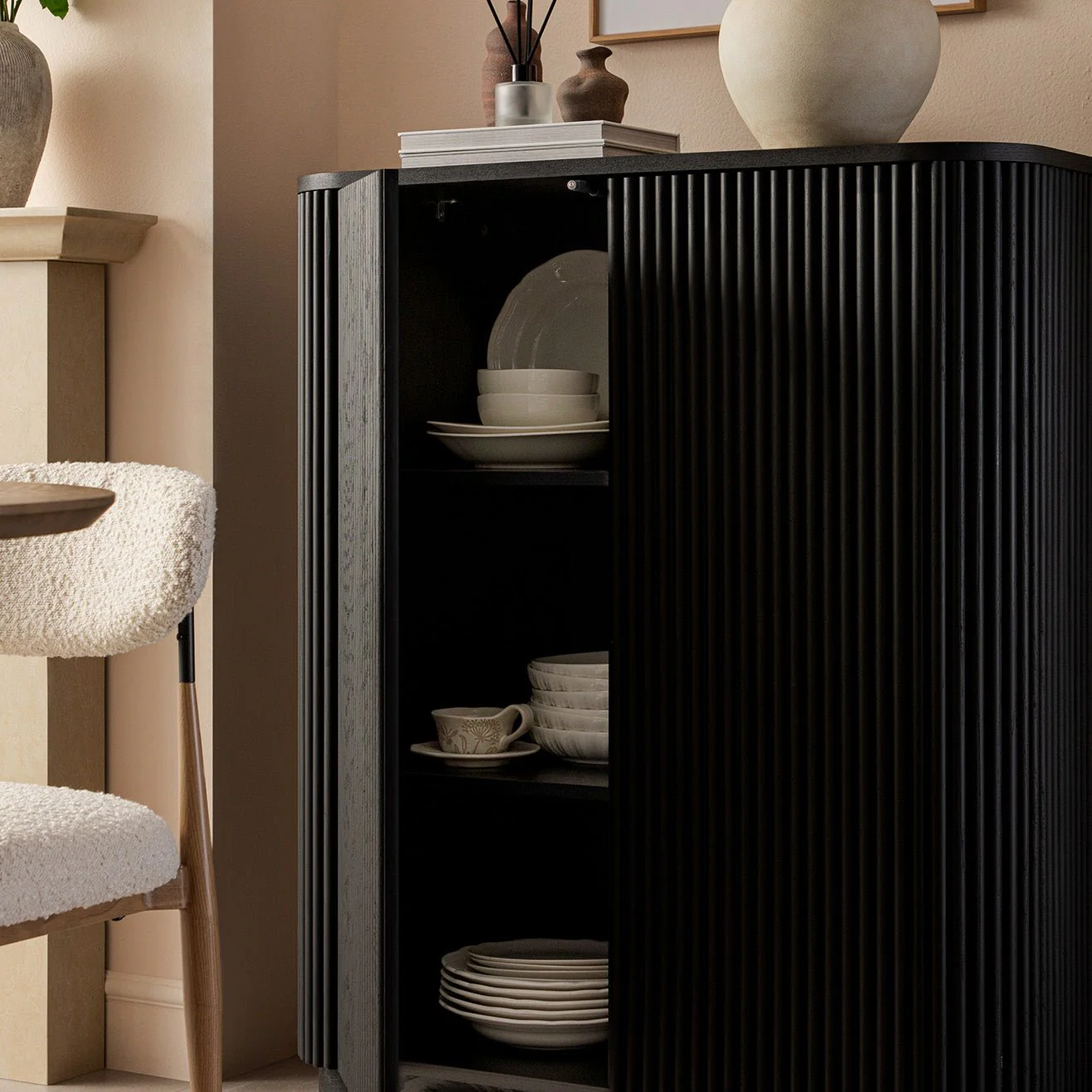 Maru Tall Cabinet, Black - Image 5