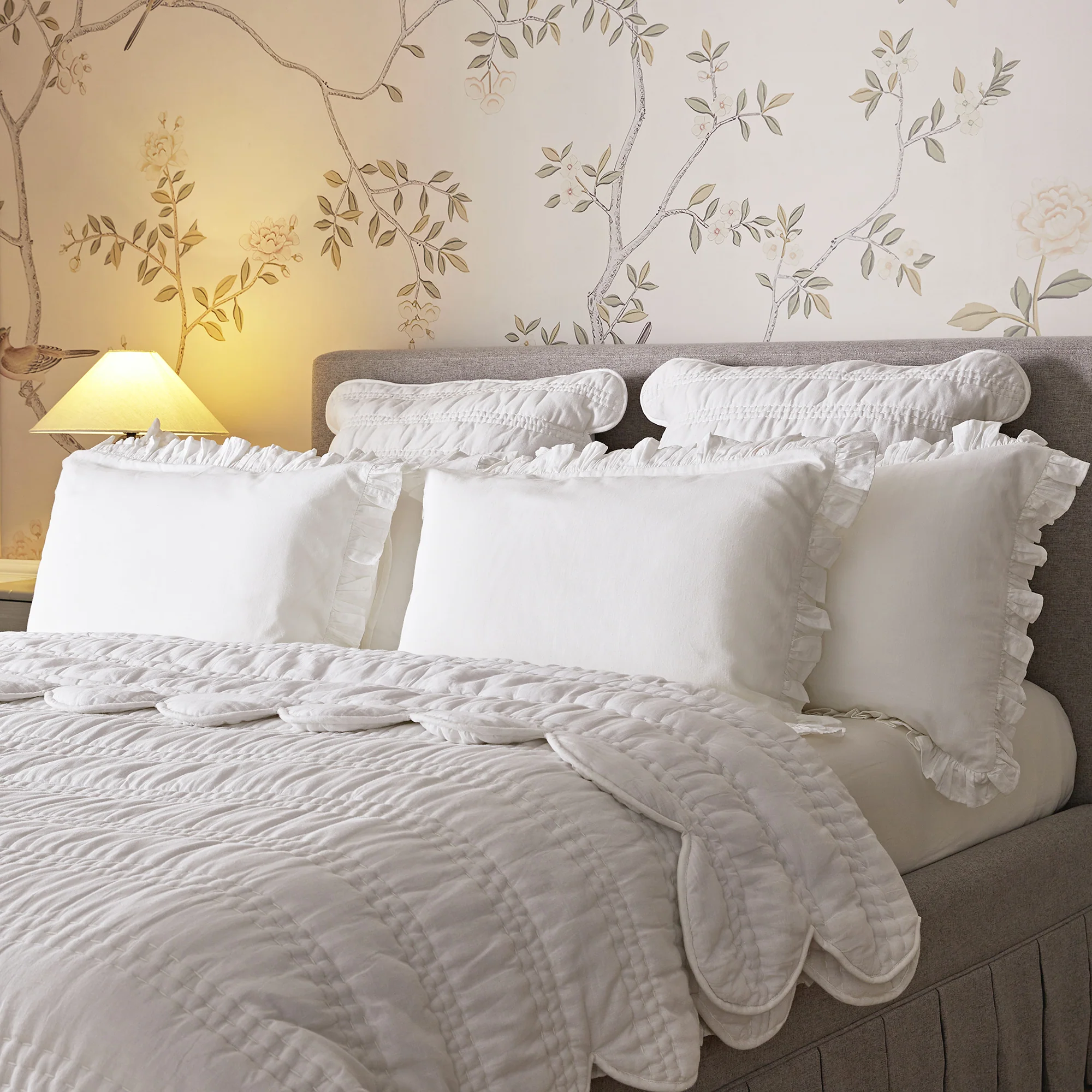 Matilda White Scallop Quilted Linen Blend Bedspread - Image 3
