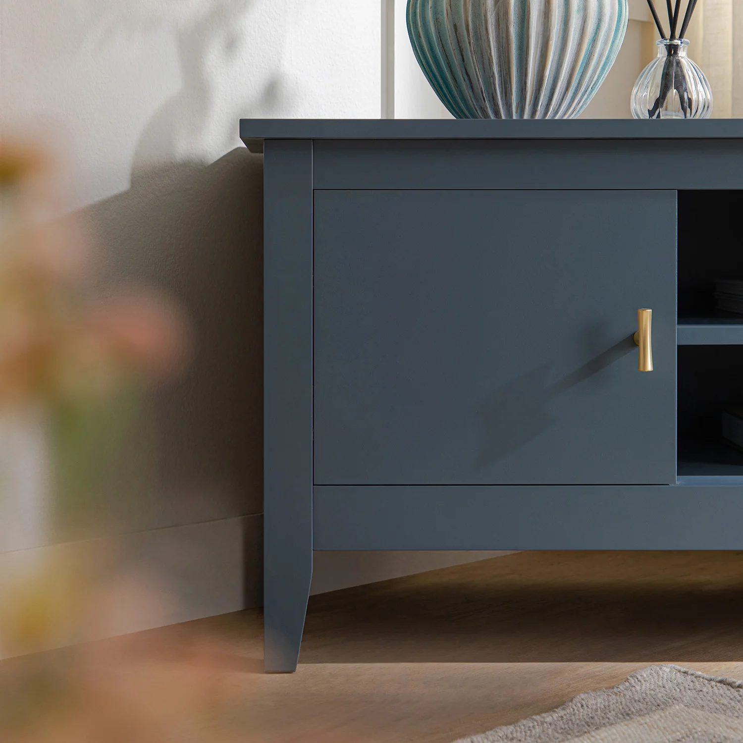 Oakham 120cm Corner TV Unit, Stormy Blue - Image 16