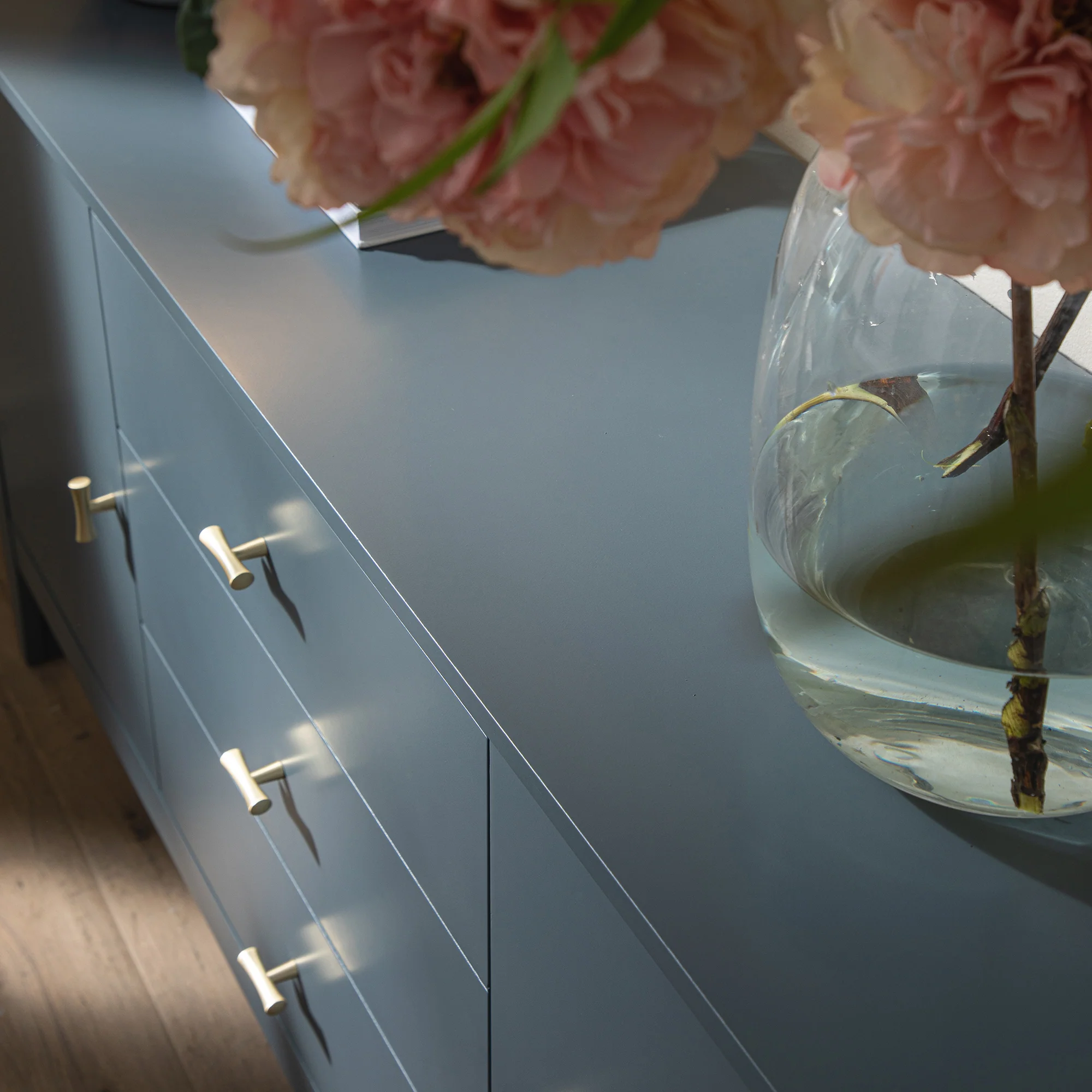 Oakham Wide Sideboard with Drawers, Stormy Blue - Image 6