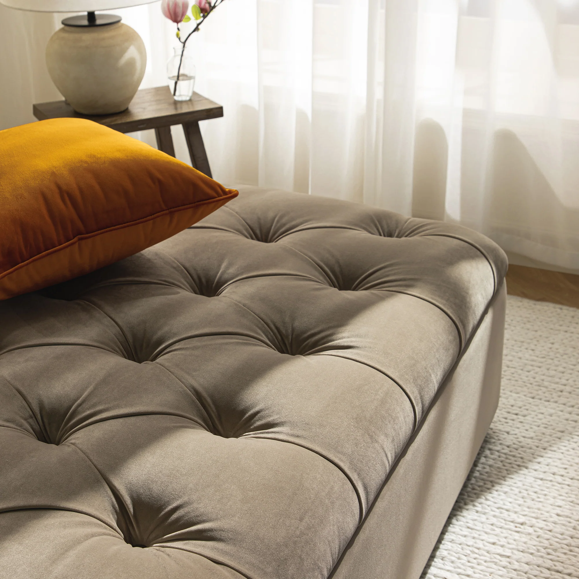 Portland Small Double Buttoned Fold-Out Bed in Ottoman, Mink Velvet - Image 7