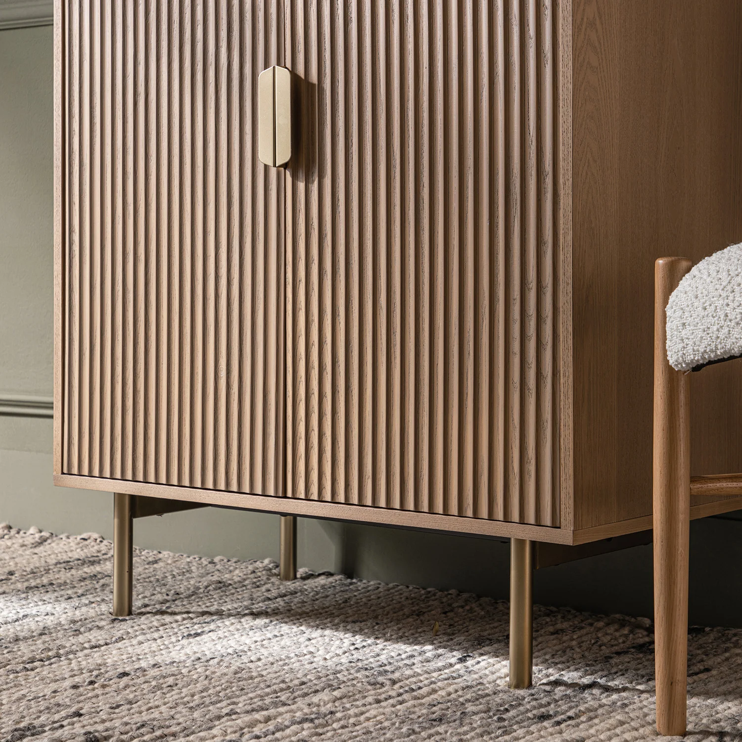 Richmond Ridged Highboard Storage Cabinet, Light Ash - Image 7