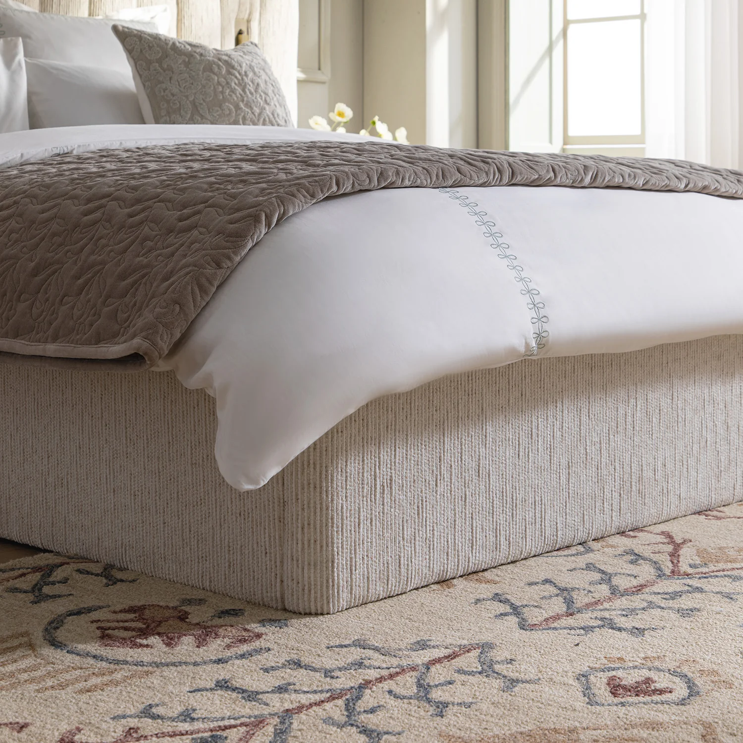 Tremezzo Oversized Ottoman Storage Bed, Beige Textured Fabric - Image 5