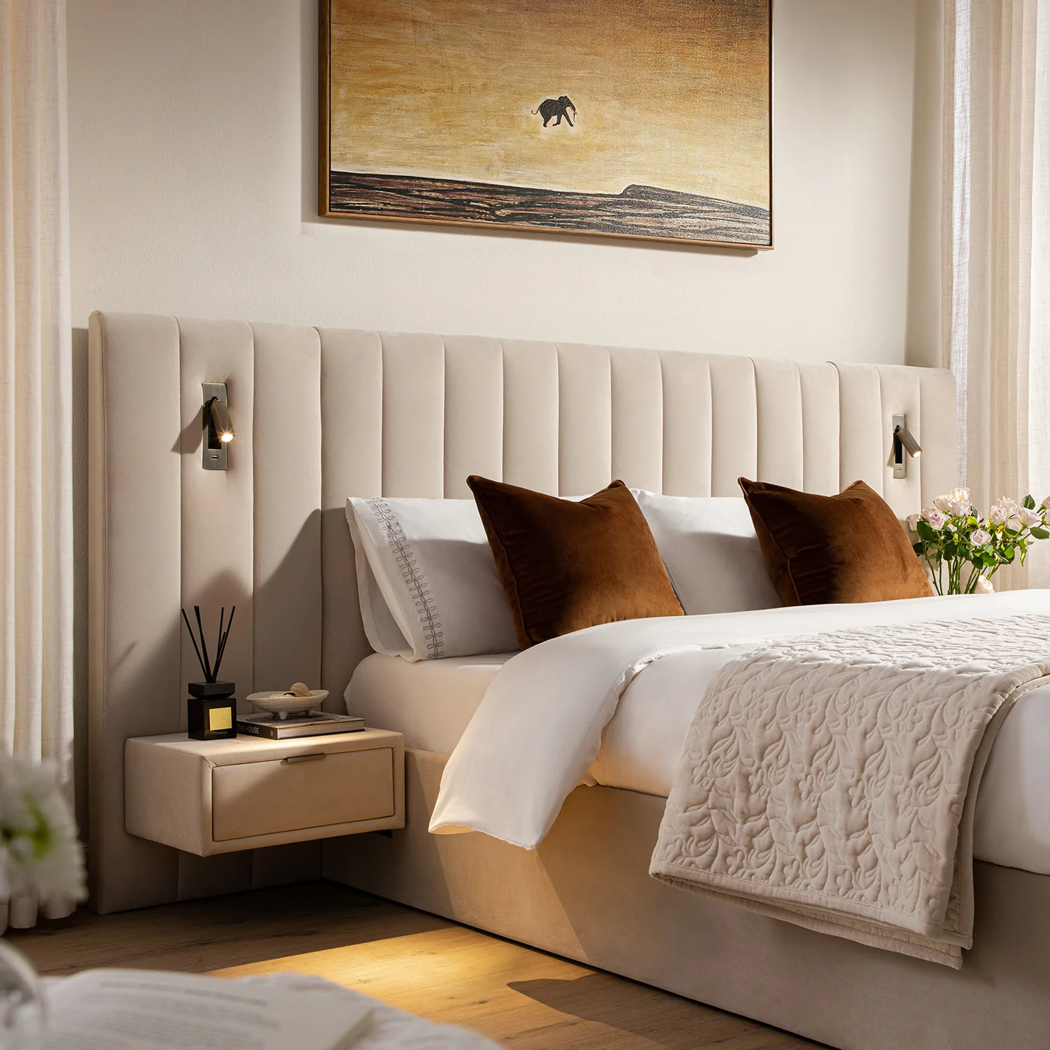 Tremezzo Oversized Ottoman Storage Bed, Champagne Velvet - Image 5