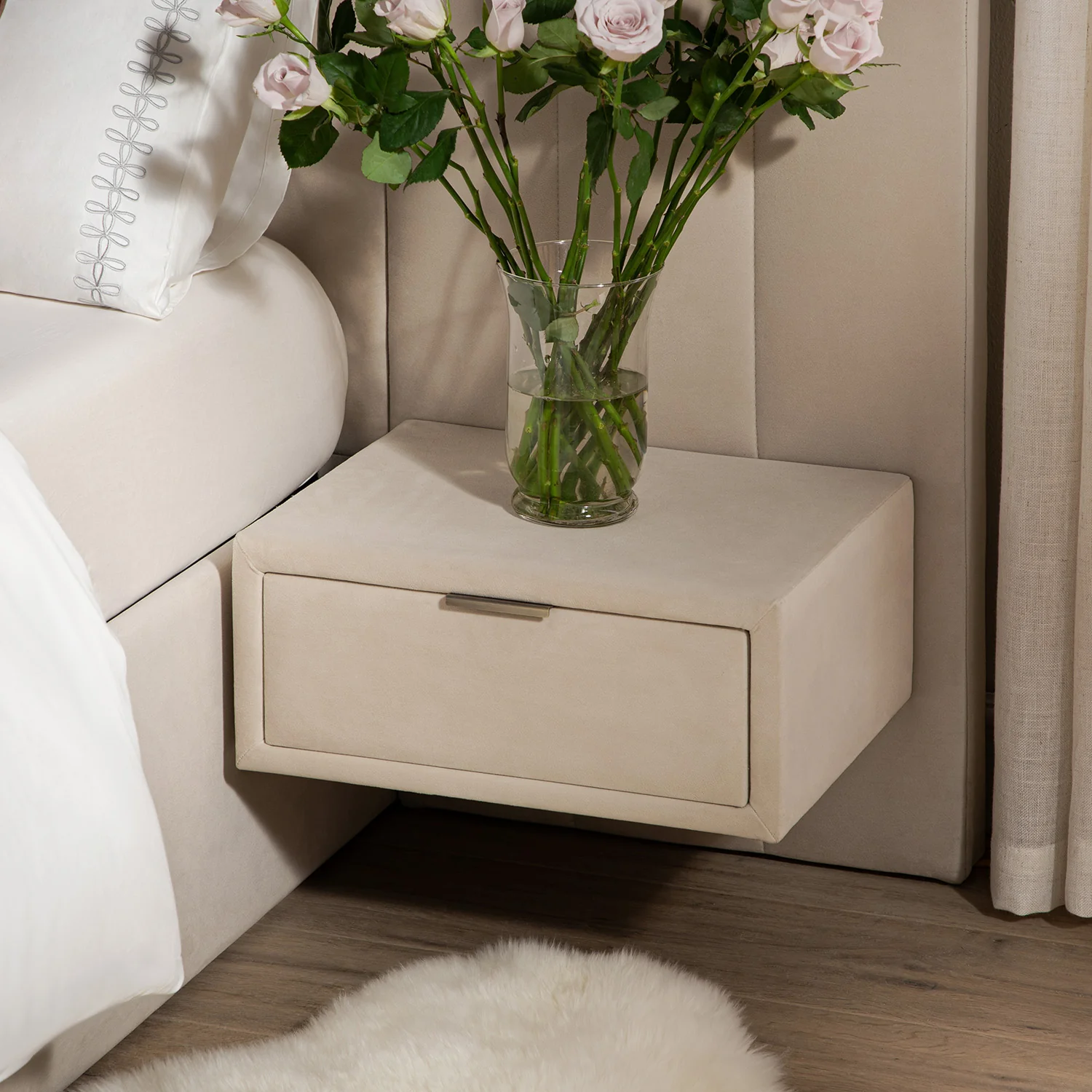 Tremezzo Oversized Ottoman Storage Bed, Champagne Velvet - Image 7